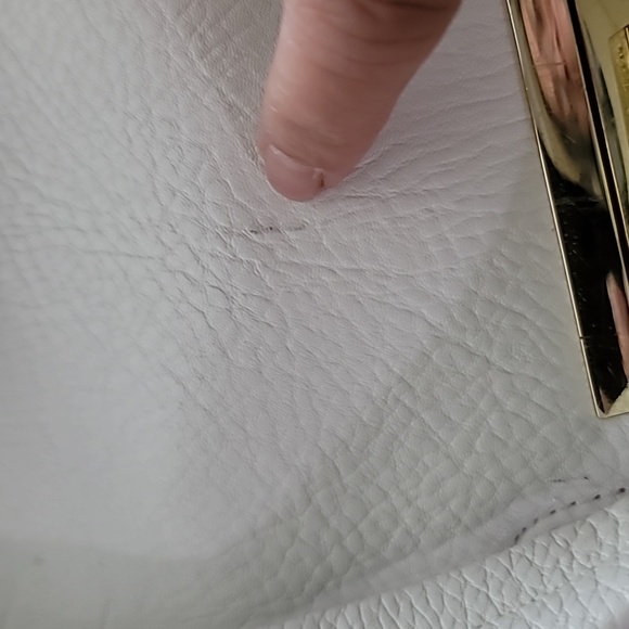 Olivia + Joy Leather Vintage Flap Front Tab Closure Bag in White - Picture 15 of 16